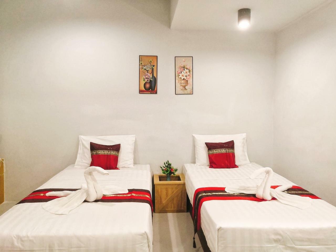 Little Lanna Guesthouse Csiangmaj Kültér fotó