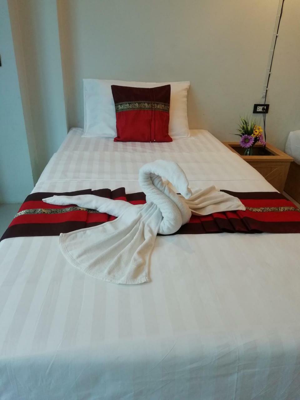 Little Lanna Guesthouse Csiangmaj Kültér fotó